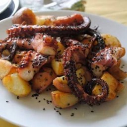 Grilled Octopus with Potatoes