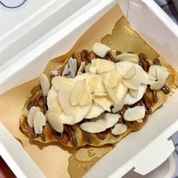 ครอฟเฟิล นูเทลล่า กล้วย+อัลมอนด์