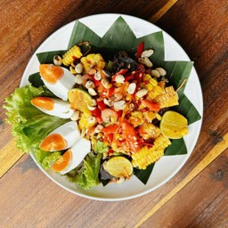 ตำข้าวโพดไข่เค็ม