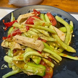 ตำแตงหมูยอ