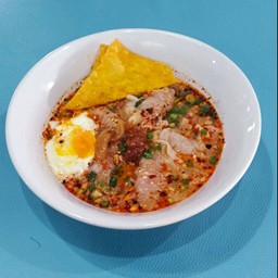 เกี๊ยวหมูเด้งต้มยำน้ำข้น+ไข่ลาวา