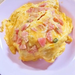 ข้าวไข่ข้นแหนม