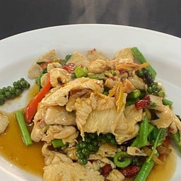 ข้าวราดผัดฉ่า