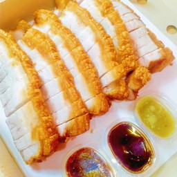 หมูกรอบชุด  ( ชุดอิ่มจุใจ )