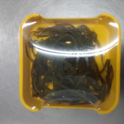 สาหร่ายวากาเมะถาด