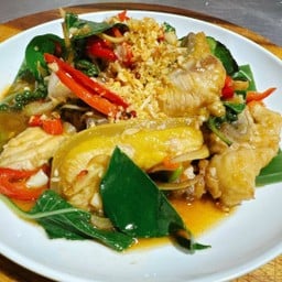 ผัดฉ่าปลาคัง