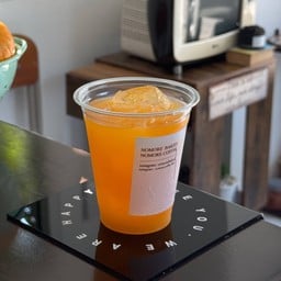 Fresh orange juice - น้ำส้มคั้นสด