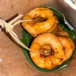 ข้าวซอยตำนาน ประตูสวนปรุง
