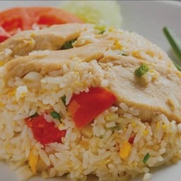 ข้าวผัดไก่