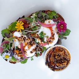 Smashed Avocado with Poaches Egg