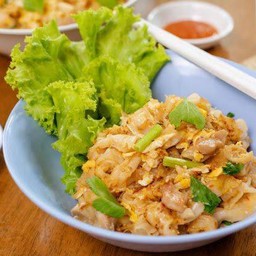 ก๋วยเตี๋ยวคั่วหมู