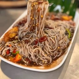 ตำขนมจีน