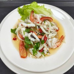 ยำวุ้นเส้นทะเล