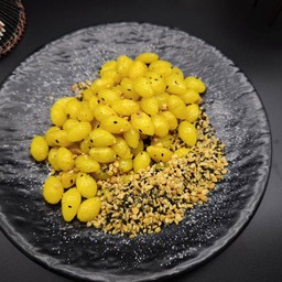 แปะก้วยงาดำ 白果黑芝麻