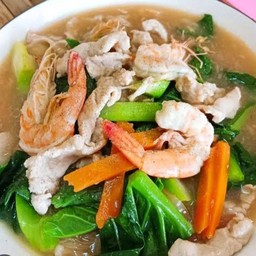 ราดหน้าทะเล