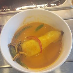 Nasi Padang (Padang Nusantara) 36, 7 Soi Phetchaburi 13, Thanon Phetchaburi, Ratchathewi, Bangkok 10400