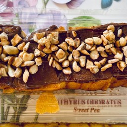 ขนมปังปิ้งเนยนม + นูเทลล่า + เม็ดมะม่วง  เล็ก1ชิ้น