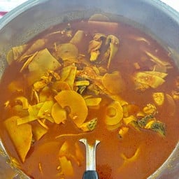 ซารีน่าข้าวแกงใต้&ขนมจีนน้ำยา(ฮาลาล)