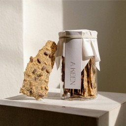 Chia Rosemary Spelt Cracker