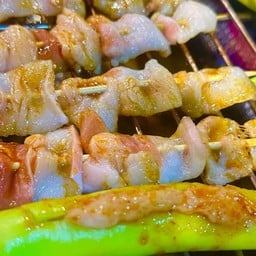ร้านพี่มี่หม่าล่า/หมูปิ้งโบราณ ซอยโลกีย์