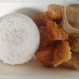 ข้าวทอดมันกุ้ง น้ำจิ้มบ้วย