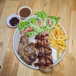 สเต็กหมูซันเดย์+สเต็กเนื้อBBQ