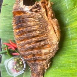 ปลานิลทอด(ทั้งตัว)