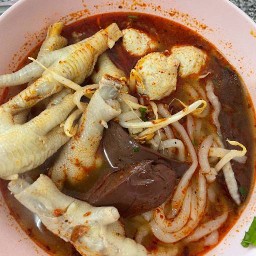 ขวัญนคร ก๋วยจั๊บ