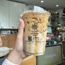 Coffee By The Cop คาเฟ่ข้างโรงพักสมุทรปราการ
