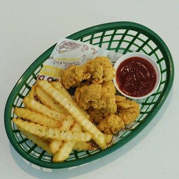 เฟรนช์ฟรายไก่ป็อป