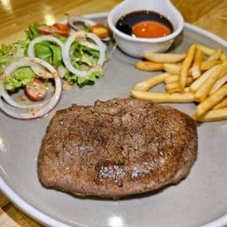 สเต็กเนื้อไหล่แดง