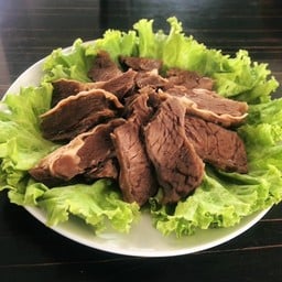เนื้อตุ๋น แมวสำราญ