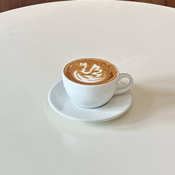 Hot cinnamon latte