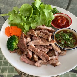 หมูย่างจิ้มแจ่ว