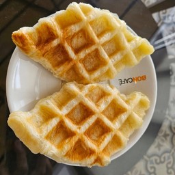 ครัวซองราดน้ำผึ้ง ท๊อปผลไม้ Take home