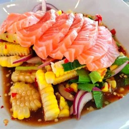 ยำแชลม่อนข้าวโพด