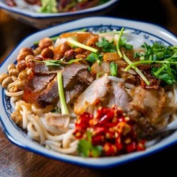 ก๋วยเตี๋ยวก้วยหลิน แสมดำ