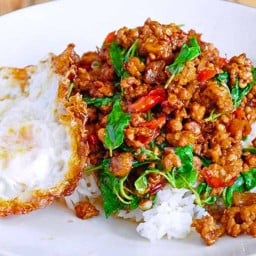 ข้าวกระเพรา&กาแฟปังสด บางบอน