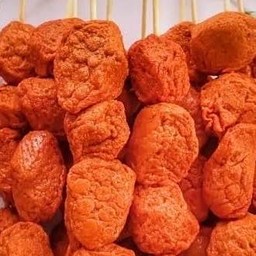 ลูกชิ้นปลาแดง