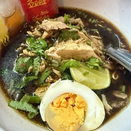 มาม่าจั๊บไก่