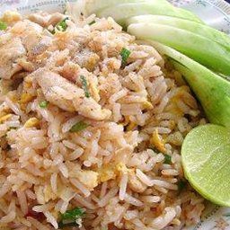 ข้าวผัดไก่