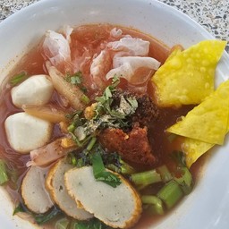 เย็นตาโฟ