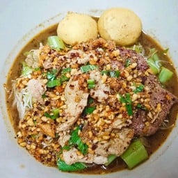 ช.ช้าง ก๋วยเตี๋ยวเรืออยุธยา สาขา3 (วัดพุฒิปรางค์ปราโมทย์)