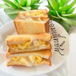 ดีดี-แซนวิชย่าง