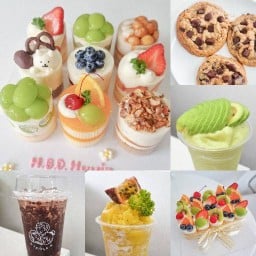 เค้กโฮมเมด How cool cake & triple n  เค้กวันเกิด บานอฟฟี่ เค้กเนยสด เค้กฟู ชีสเค้ก  สตรอเบอรี่สมูทตี้ อโวคาโด ชาไทย กาแฟสด มินิเค้ก สาขาหน้าเบญ
