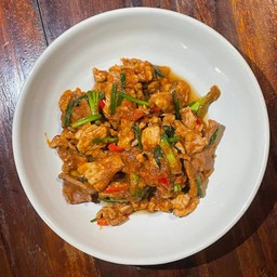 ผัดพริกเผา