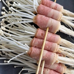 เห็ดเข็มทองพันเบคอน