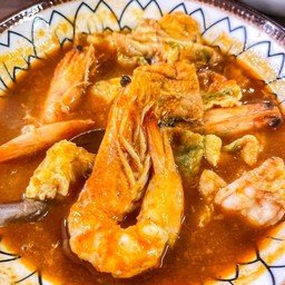 แกงส้มชะอมกุ้ง