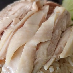 ข้าวขาวไก่ต้ม