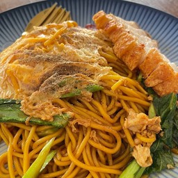 ผัดซีอิ๊วรังมด